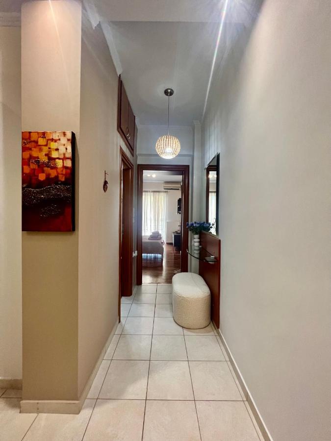Elegant Downtown Retreat Appartement Kalamáta Buitenkant foto